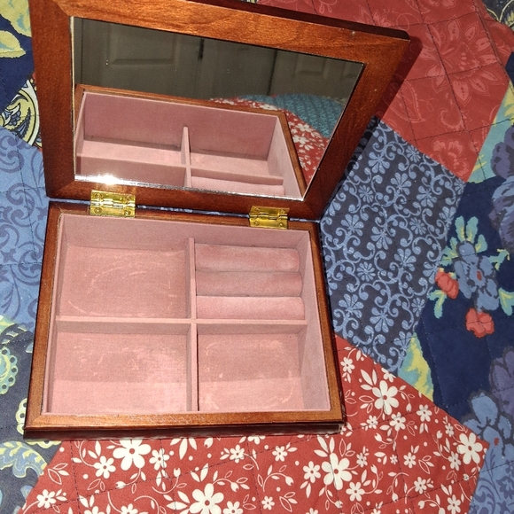 Floral Tapestry in Wooden Jewelry Box - Picture 4 of 7